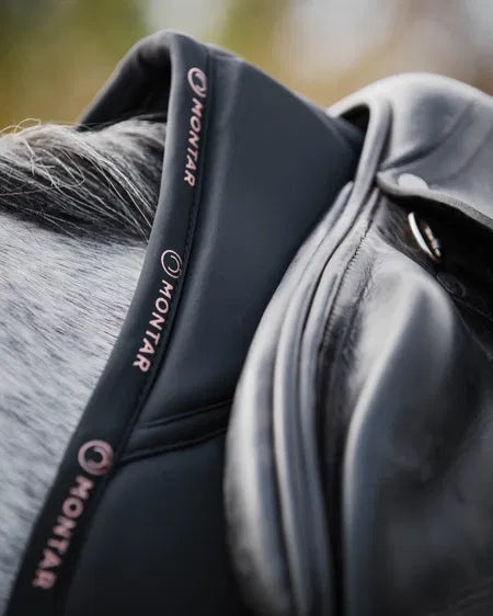 MANTILLA SALTO HOUSE OF MONTAR LOGO NEGRA