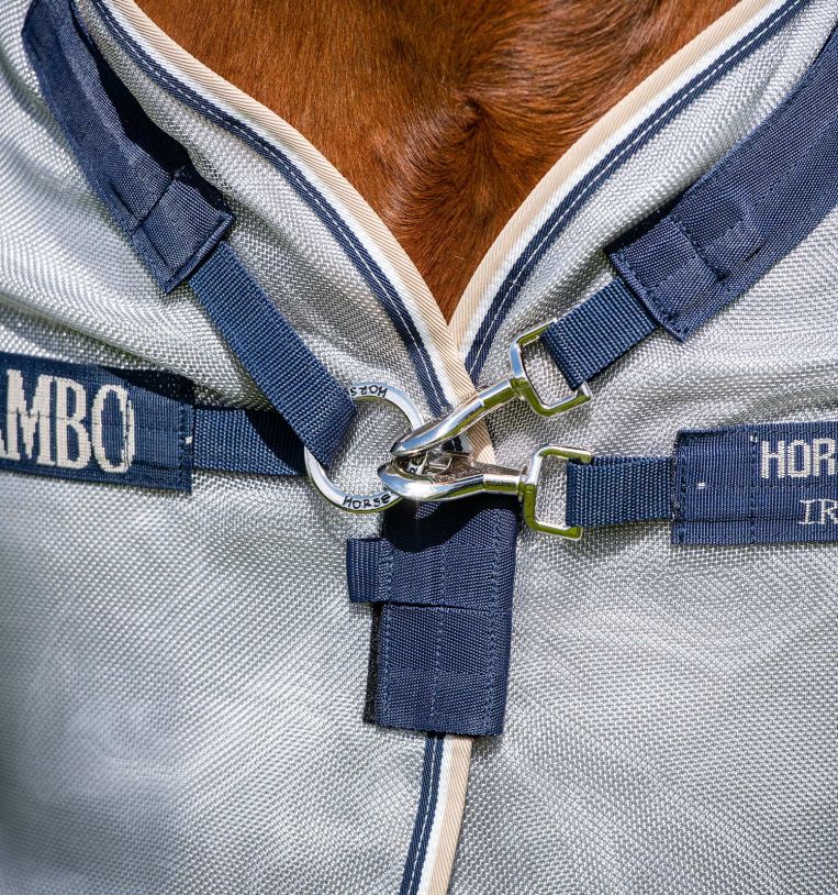 MANTA RAMBO PROTECTOR PLUS ANTIMOSCAS CON CUBRECUELLO