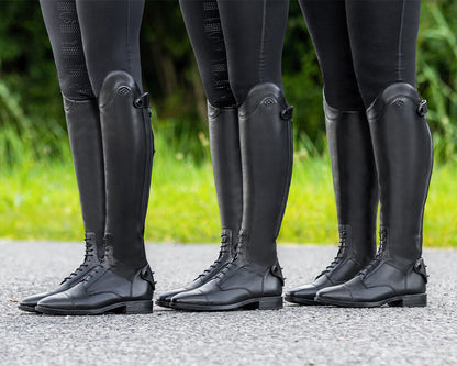 BOTA ELYRIA REGULAR