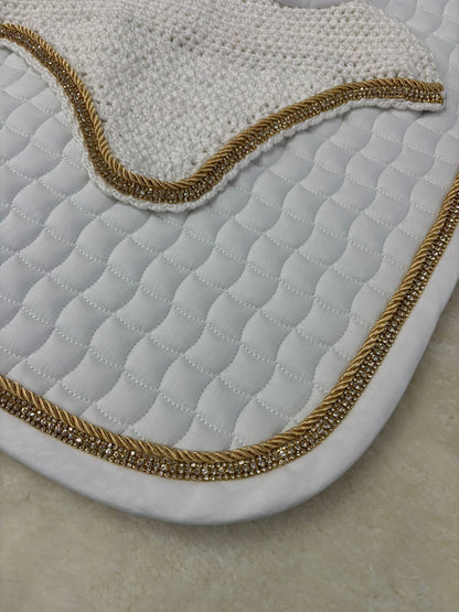 MANTILLA MARONA  BLANCO/ORO  FULL DOMA