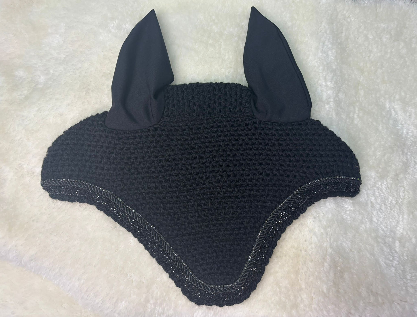 OREJERA MARONA NEGRAS CON BRILLANTES ¡ LAS MÁS VENDIDAS !