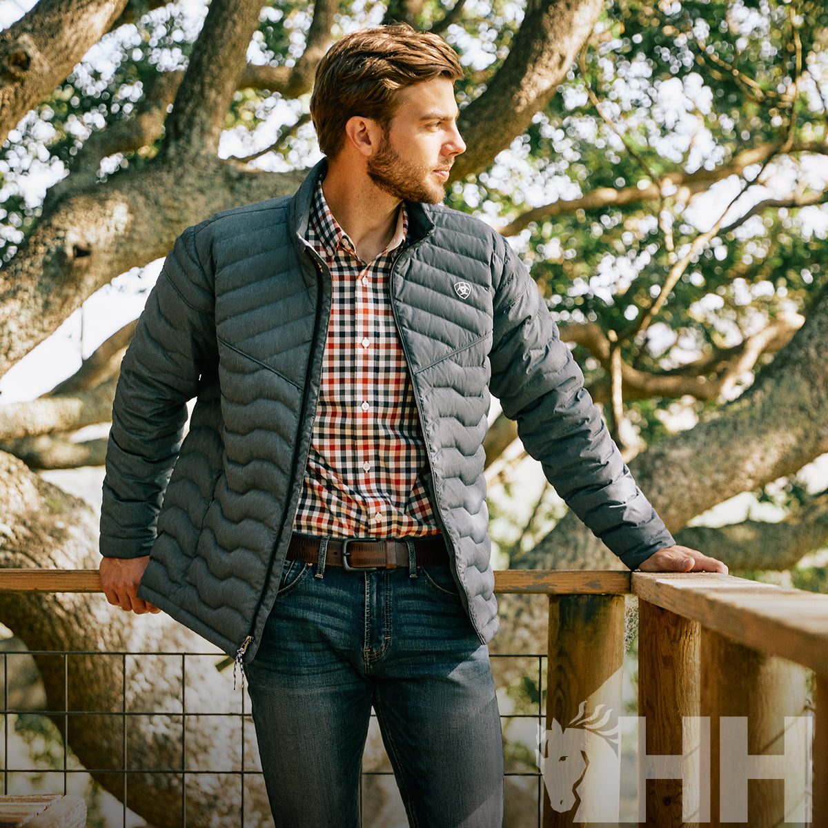 CHAQUETA ARIAT IDEAL PLUMAS HOMBRE